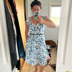 Gal meet Glam floral sleeveless dress